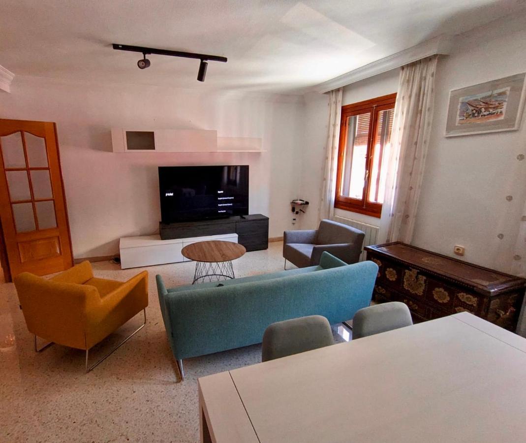 Charming Home In Lorca  Buitenkant foto