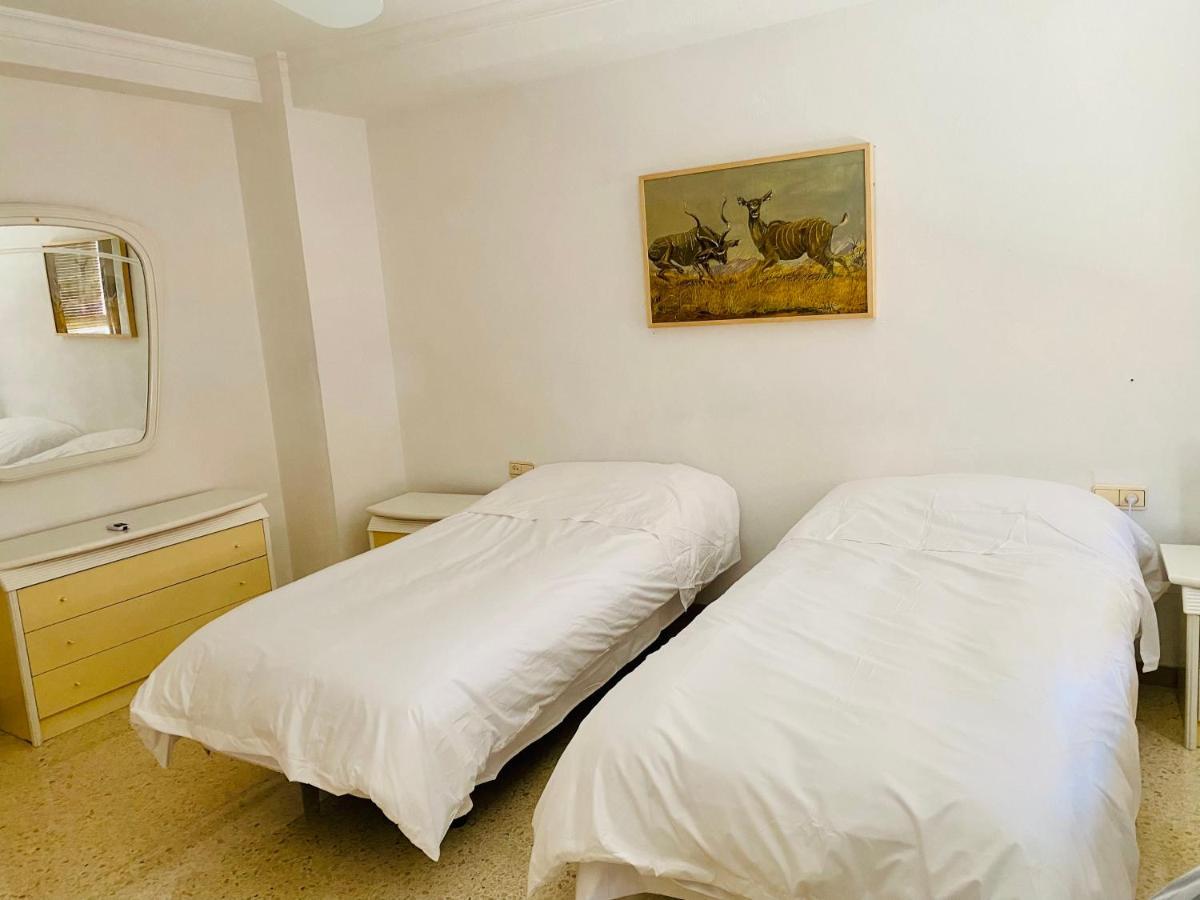 Charming Home In Lorca  Buitenkant foto